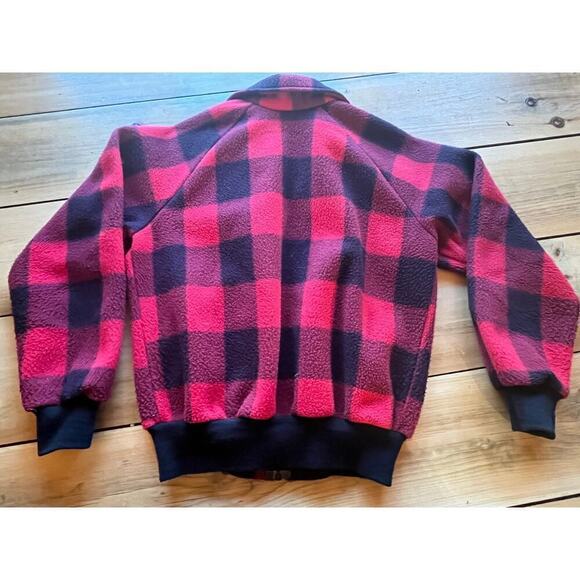 Cabela's Women's Black & Red Plaid Zip up jacket. Vintage? Made in USA. LARGE - Picture 7 of 8